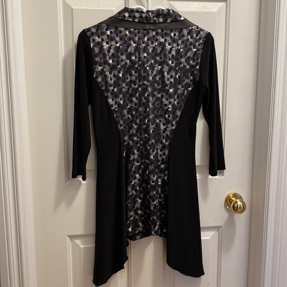 Black and silver jacket - Picture 2 of 4